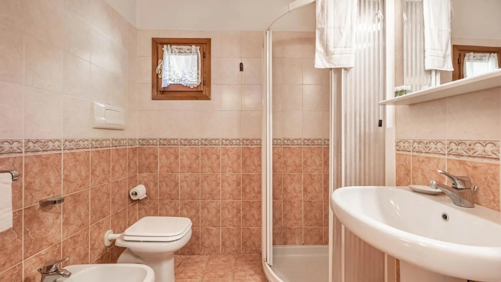 Italstay - Vescovo Elegant Courtyard 베로나 아파트